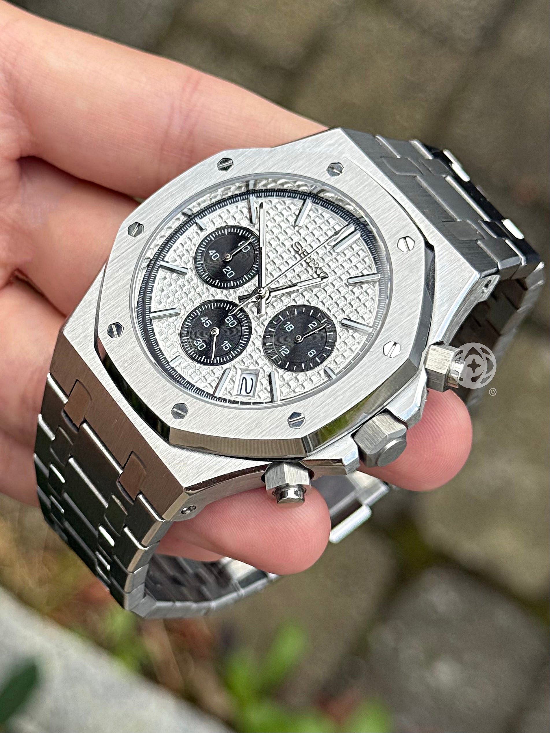 Seikoak – White Chrono