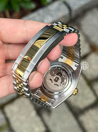 GMT – TWOTONE BLACK GOLD