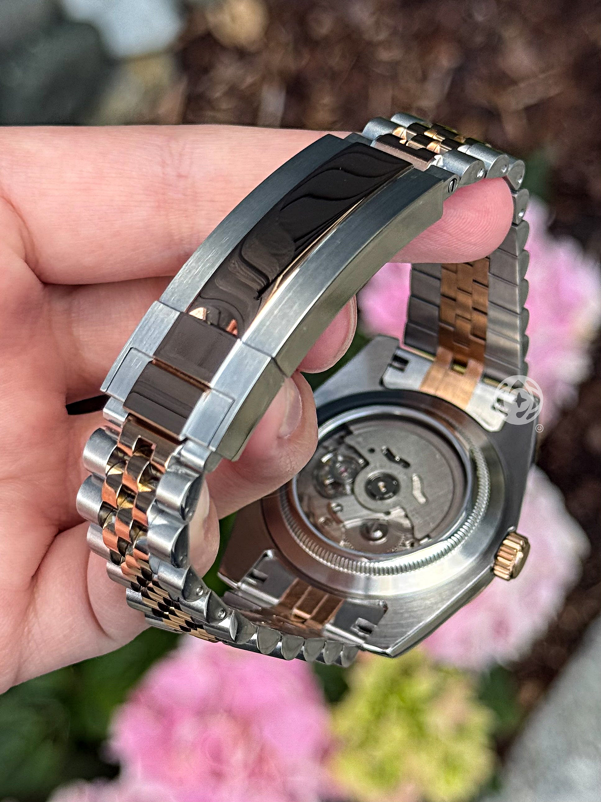 Seikojust – Two tone rosegold stone