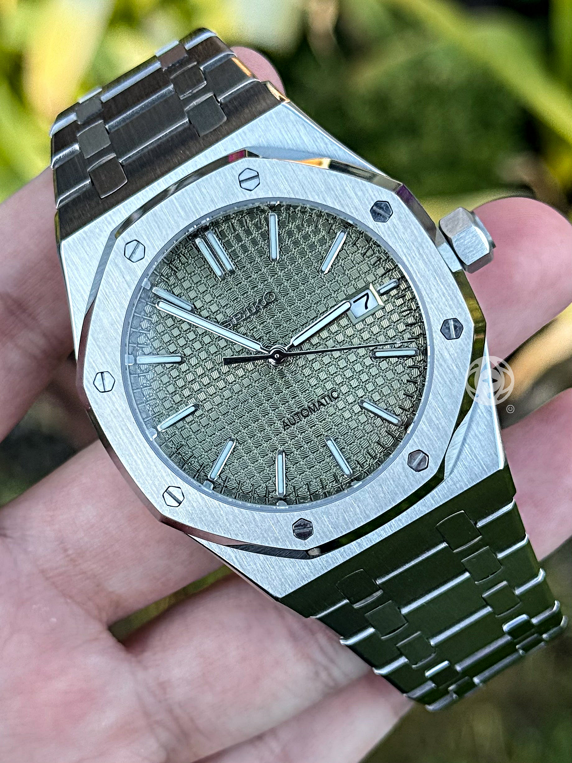 Seikoak – OLIVE Green