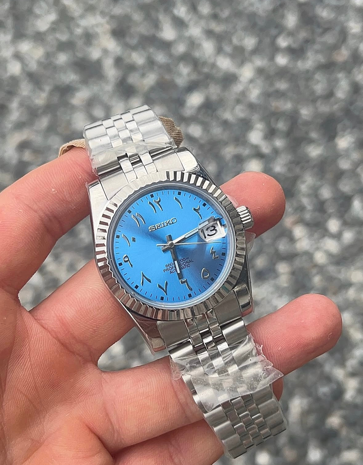 Seikojust – tiffany blue arabic