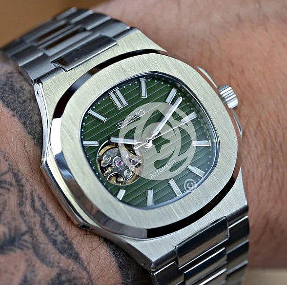 NAUTILUS – OLIVE GREEN OPEN HEART